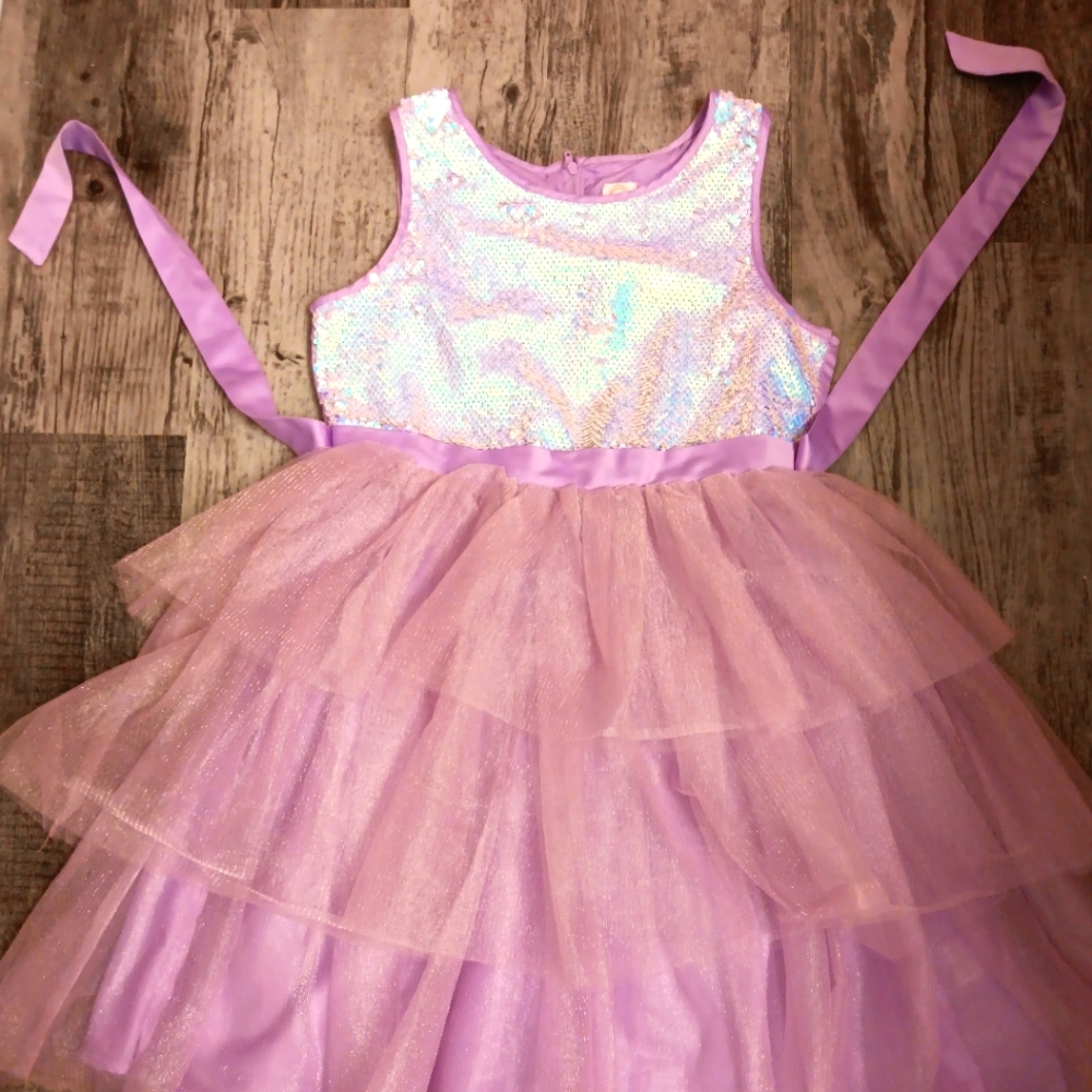 Sequence tulle dress